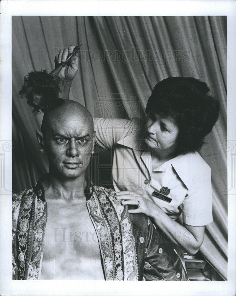 Press Photo of &quot;Head Housekeeper&quot;of  Wax Museum in Orlando. - Historic Images