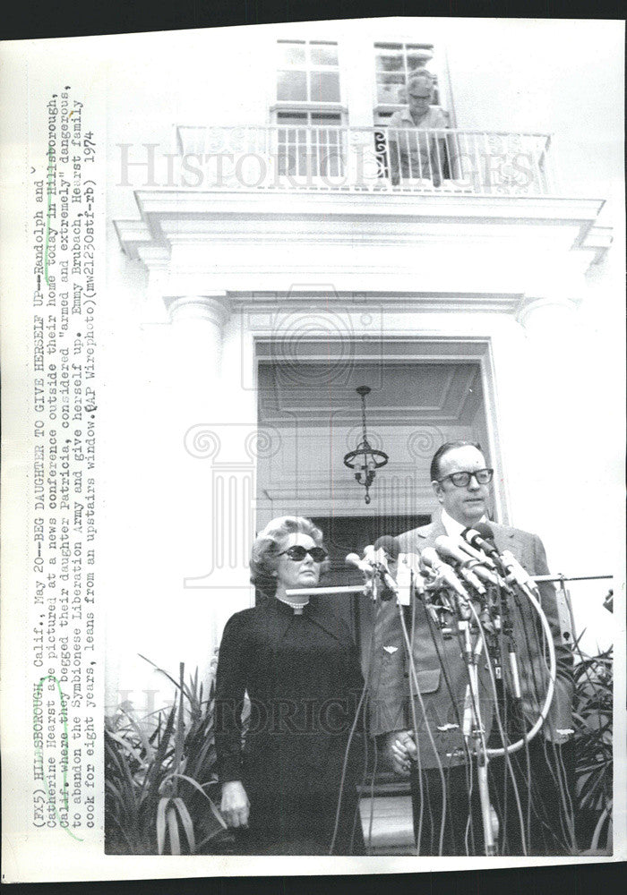1974 Press Photo Newspaper Executive Randolph A Hearst and Wife - Historic Images