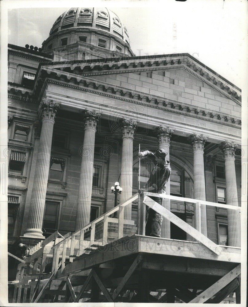 1956 Press Photo Topeka Kansas Working to Restore Capital Building - Historic Images