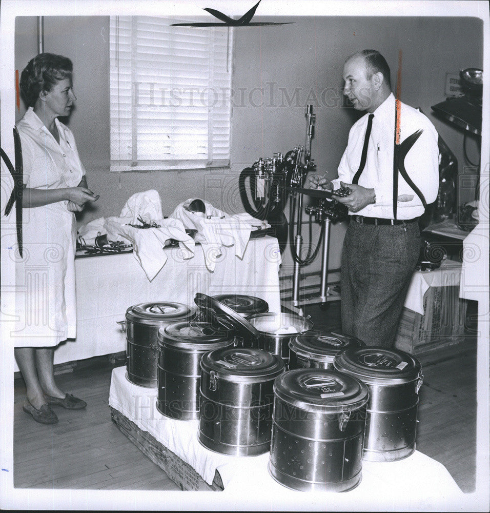 1965 Press Photo Thomas F. Jackson, Assistant to Director of Oakland County C.D. - Historic Images