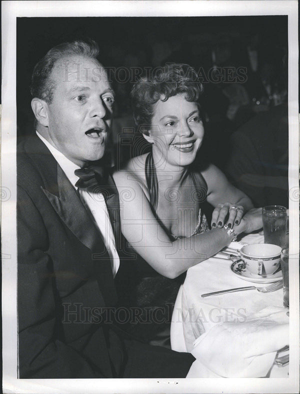 1955 Press Photo Actor Van Heflin and wife Frances Neal - Historic Images