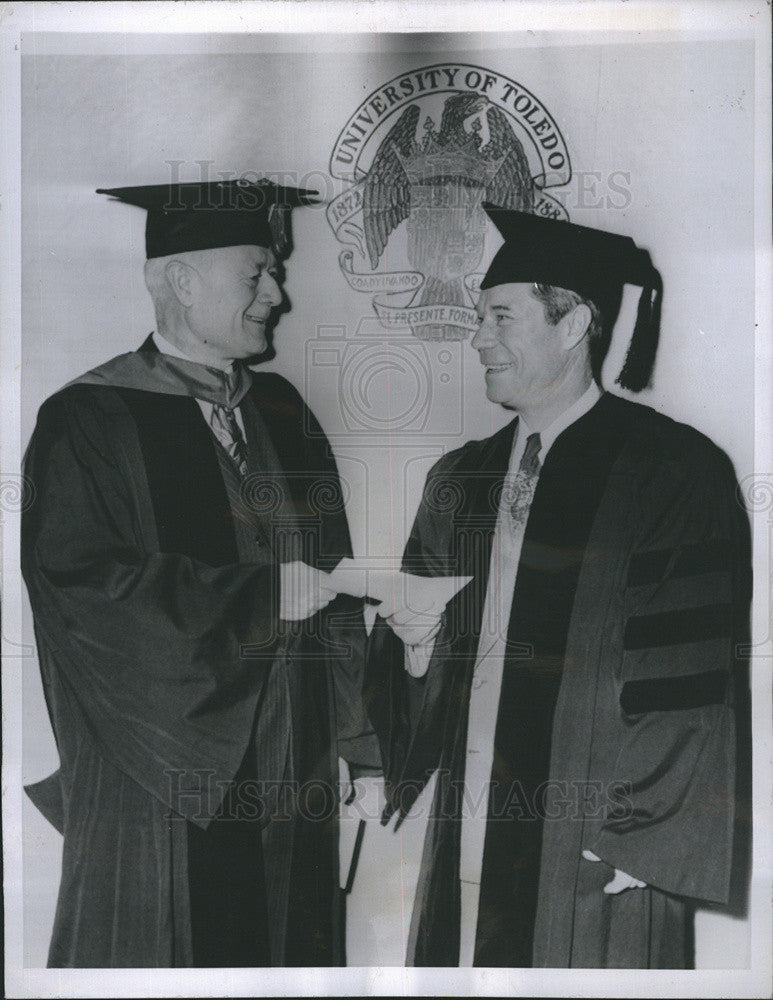 1945 Press Photo Dr. Philip Nash president University Toledo comedian Joe Brown - Historic Images