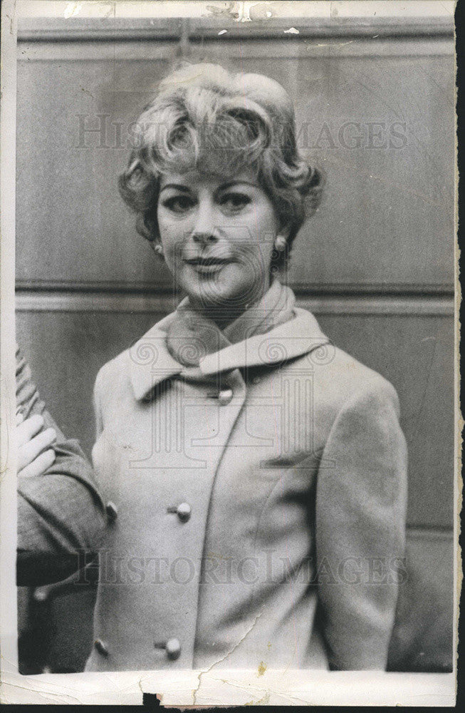 1966 Press Photo Hedy Lamarr at her trial for shoplifting. - Historic Images