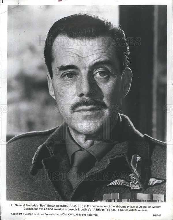 Press Photo Dirk Bogarde 