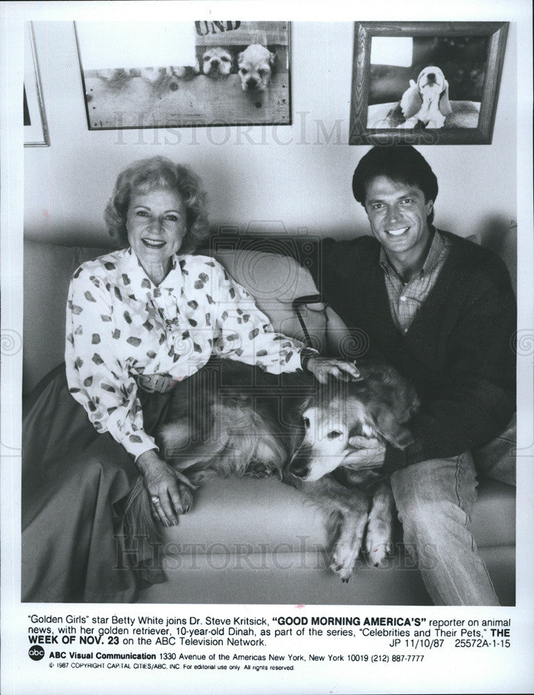 1987 Press Photo Betty White on &quot;Celebrities and Their Pets&quot; - Historic Images