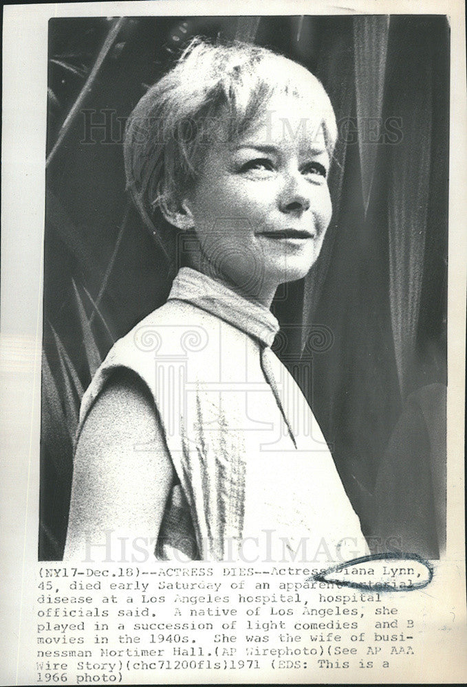 1971 Copy of 1966 Press Photo Actress Diana Lynn Death Announcement - Historic Images