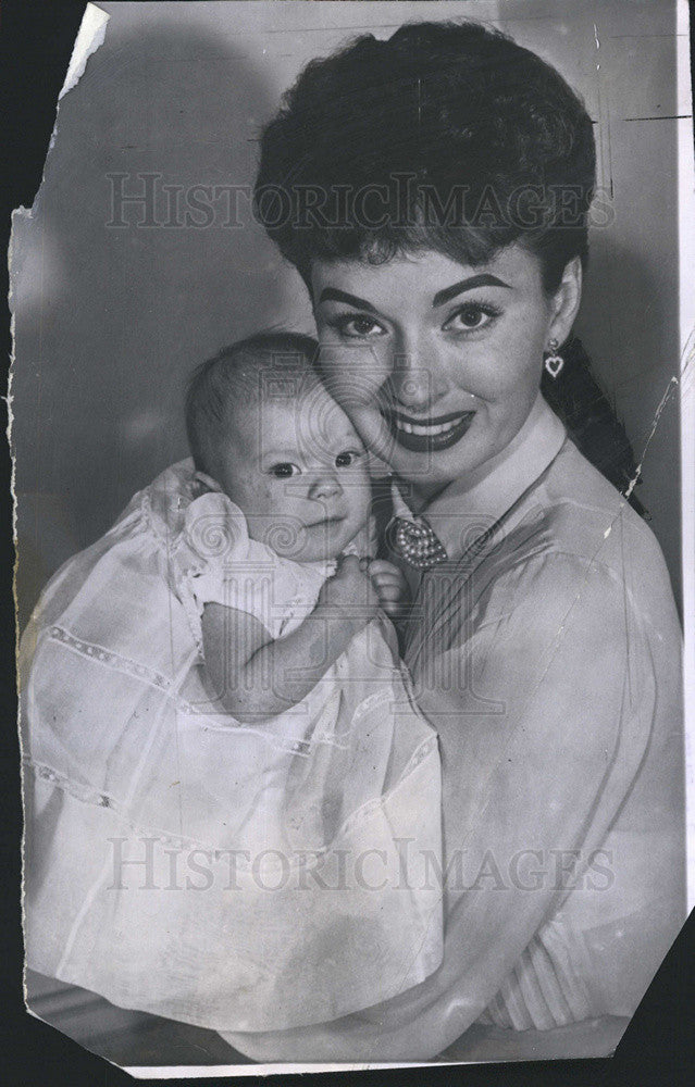 1958 Press Photo Ann BlythActress/Singer/Daughter Kathleen McNulty - Historic Images