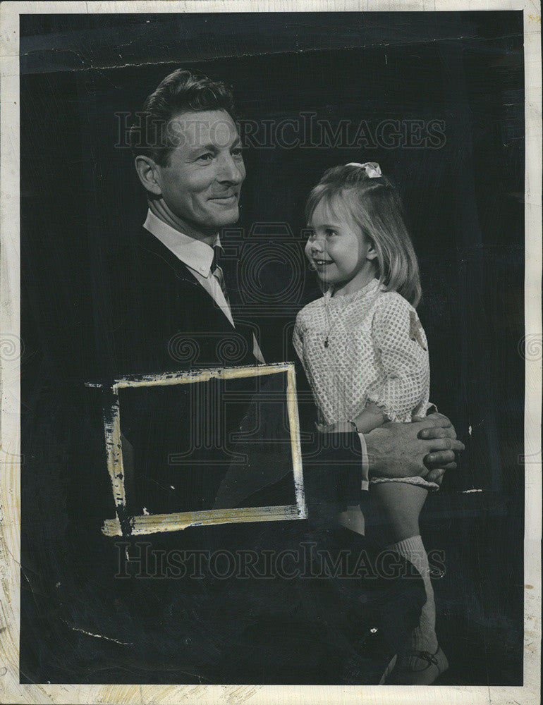 1965 Press Photo Danny Kaye/Actor/Dancer/Singer/Comedian - Historic Images