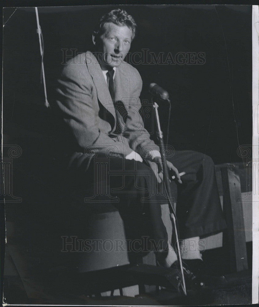 1957 Press Photo Danny Kaye - Historic Images