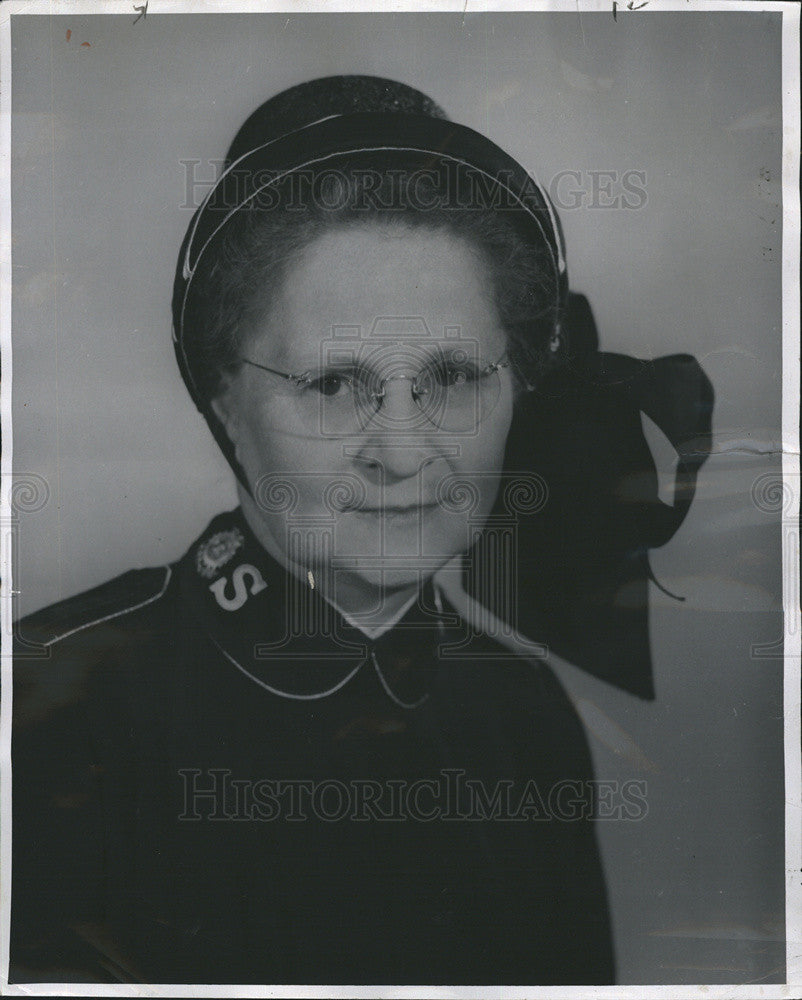 1957 Press Photo Mrs. Holland French/Salvation Army - Historic Images