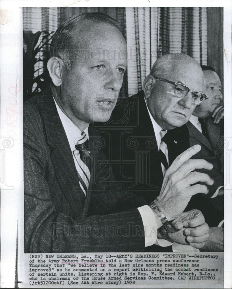 1972 Press Photo Secretary of the Army Robert Froehlke - Historic Images