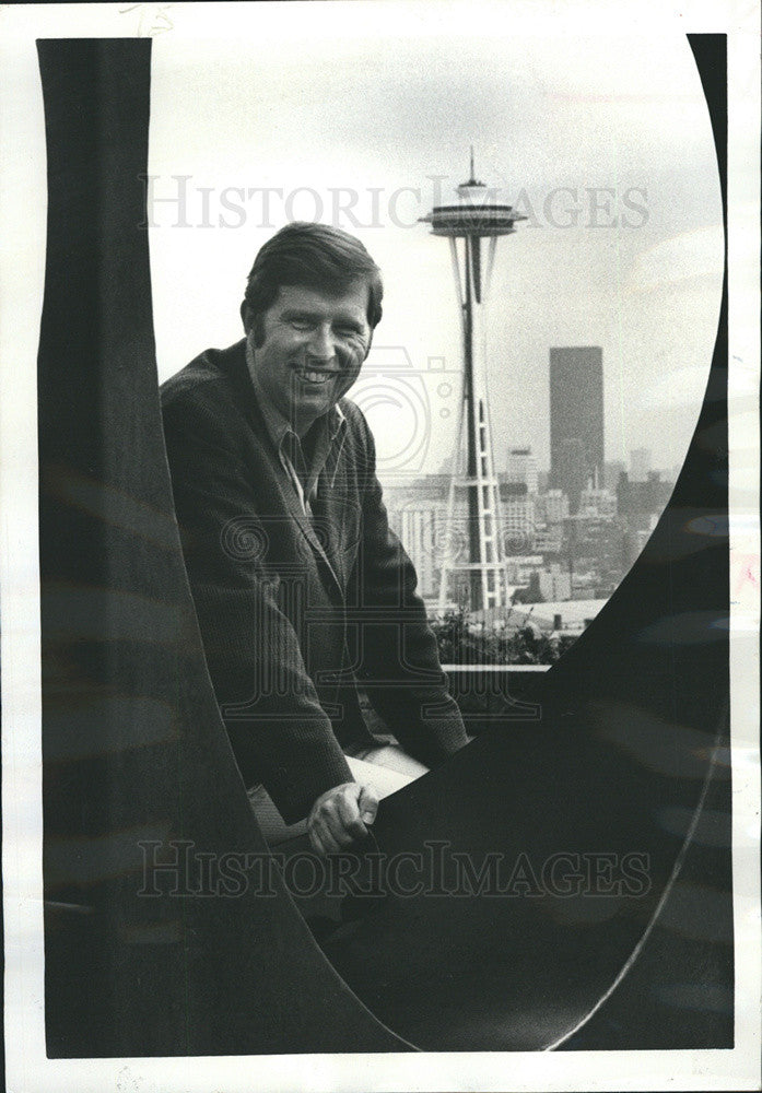 1972 Press Photo Radio Disk Jockey Jim French - Historic Images