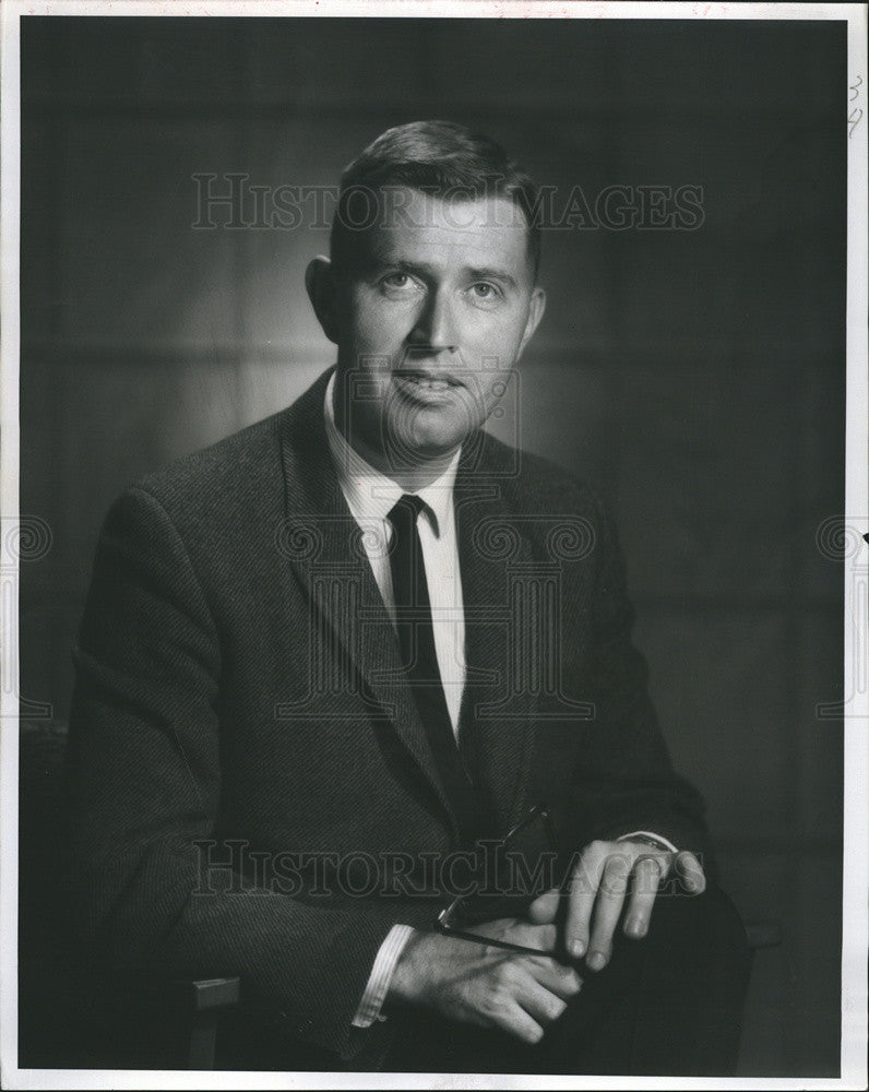 1966 Press Photo Jim French KIRO Radio Host Broadcast From Seattle Space Needle - Historic Images