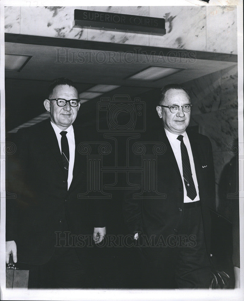 1966 Press Photo Dr. Henry C. Freimuth, Toxicologist, Testifies In Court Case - Historic Images