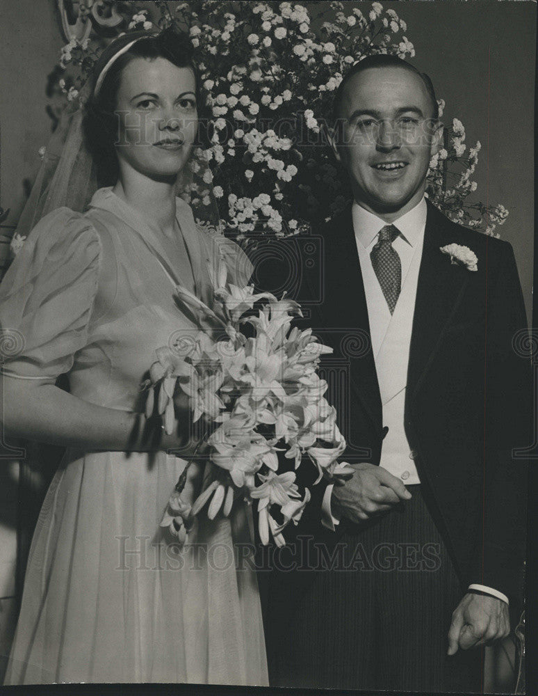 1937 Press Photo Mr. and Mrs. John T. Abbott. - Historic Images