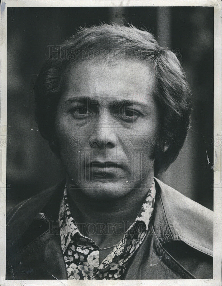 1975 Press Photo Singer Paul Anka - Historic Images