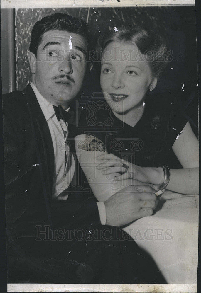 1947 Press Photo Virginia Bruce and Husband Sli Ipar Film Producer - Historic Images