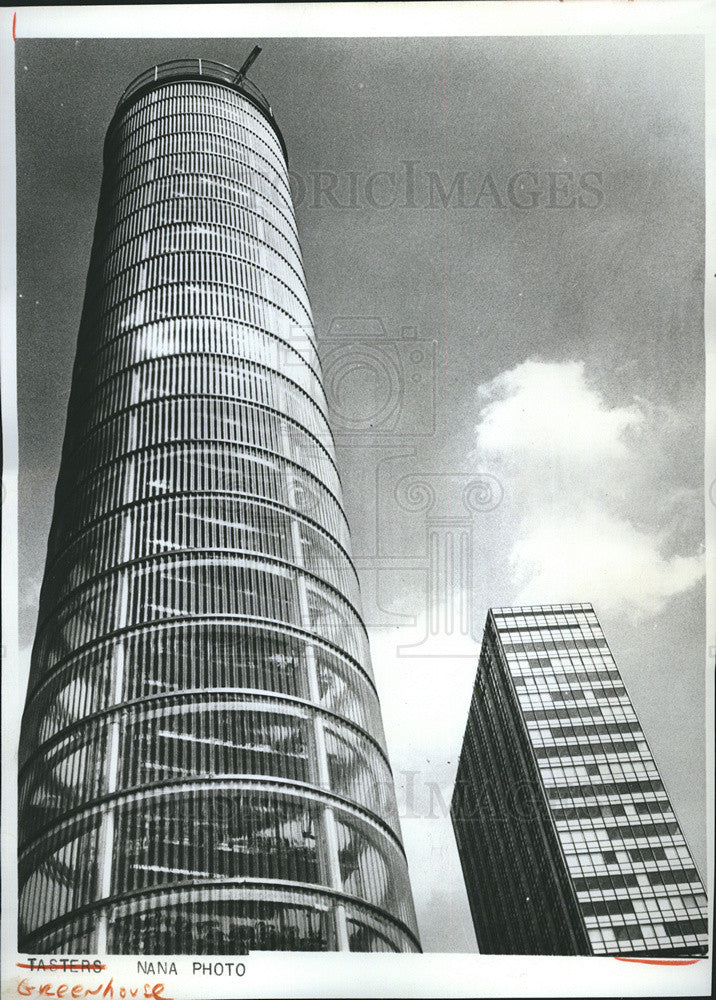 1965 Press Photo Greenhouse Towers 70 feet high in Leverkusen, Germany - Historic Images