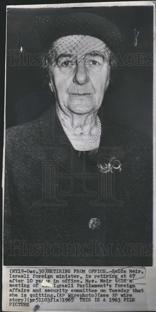 1969 Press Photo Israeli Prime Minister Golda Meir Retiring from Office - Historic Images
