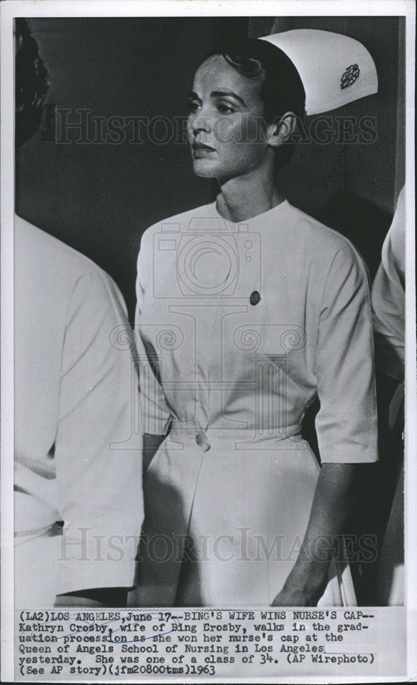 1963 Press Photo Kathryn Crosby wife Bing Crosby nurse cap Queen Angels School - Historic Images