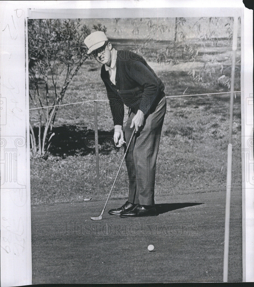 1966 Press Photo Dave Marr Missed Putt - Historic Images