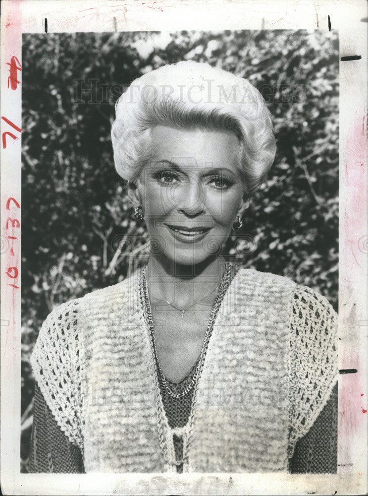 1982 Press Photo Lana Turner on &quot;Lifestyles of the Rich &amp; Famous&quot; - Historic Images