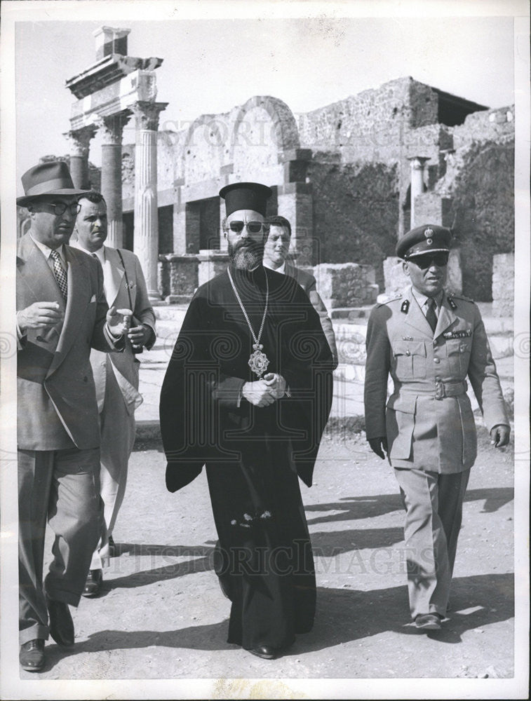 1957 Press Photo Archbishop Makarios,leader of Cypriot Independence Mo - Historic Images