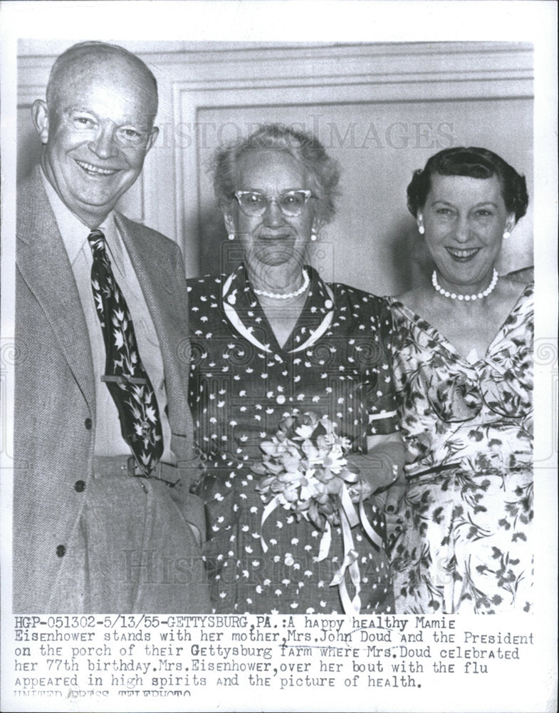 1955 Press Photo President Mamie Eisenhower Mother Doud 77th Birthday - Historic Images