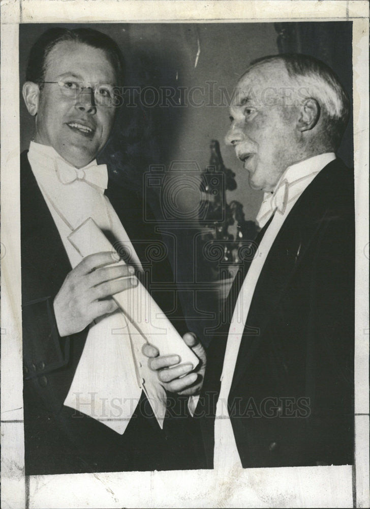 1937 Press Photo Dr Ernest Lawrence Comstock Prize Frank Lillie Academy Sciences - Historic Images