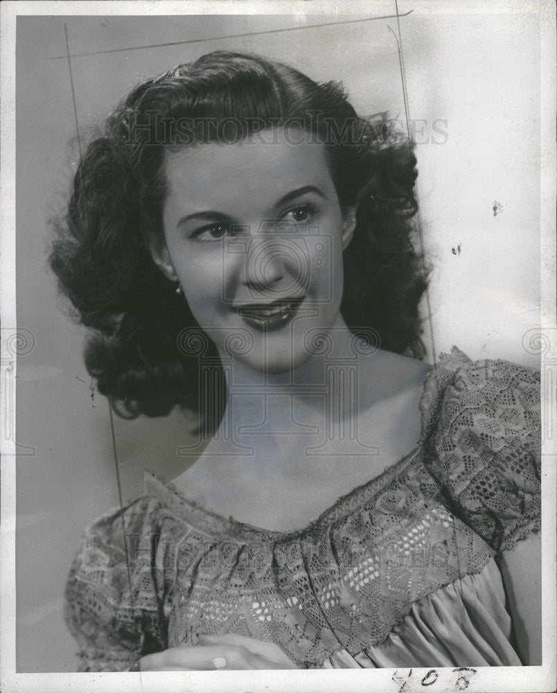 1947 Press Photo Jane Lawrence Smith Lyric Soprano Call Me Mister - Historic Images