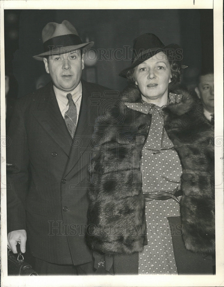 1937 Press Photo Mrs. Irene Castle McLaughlin attorney Robert Cantwell Jr. - Historic Images