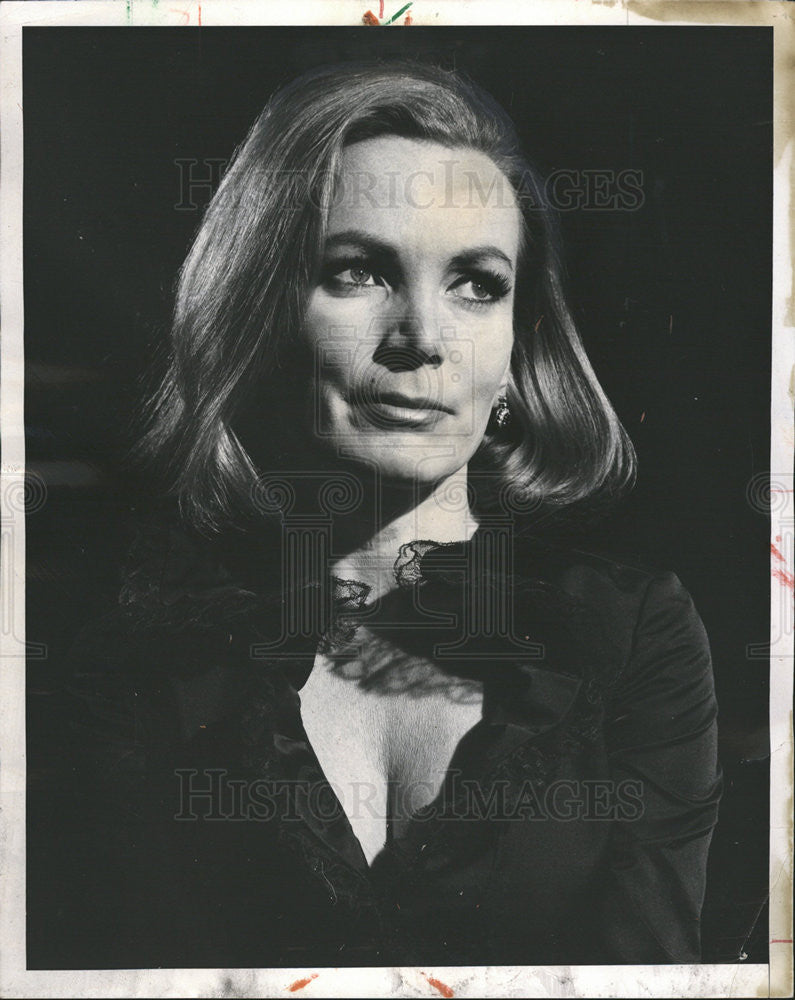 1967 Press Photo Delphi Lawrence Actress Madame Irma Goodman Theater - Historic Images