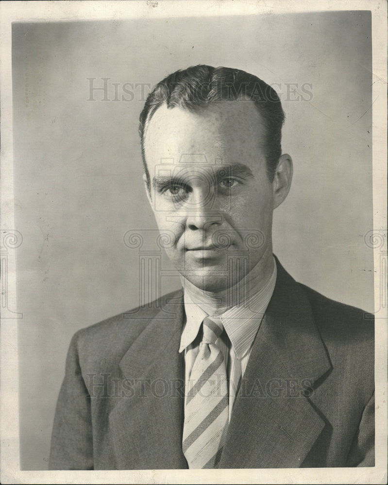 1947 Press Photo Bob Russell DN Sports Department - Historic Images