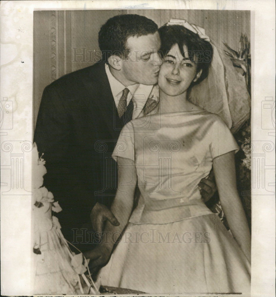 1961 Press Photo David Rusk and bride Delcia Bence - Historic Images