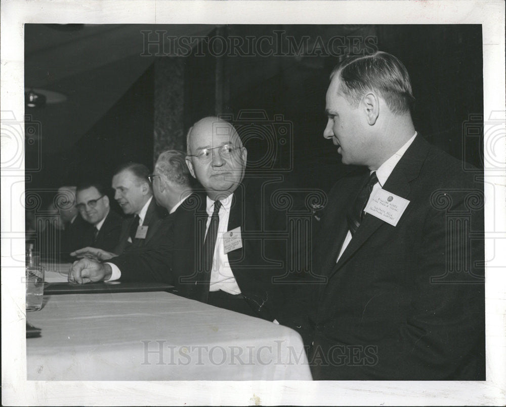 1961 Press Photo Otto C. Richter Chicago Illinois Business Executive - Historic Images