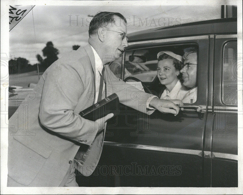 1956 Press Photo Dr. Clarence C. Richardson United States Church Pastor - Historic Images