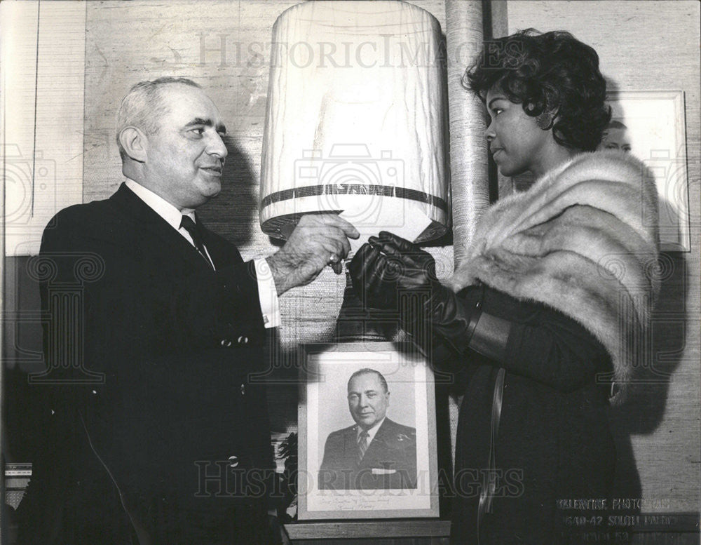 1965 Press Photo Mr. Bernard Neistein, State Senator and Mrs. Ethel Smith - Historic Images