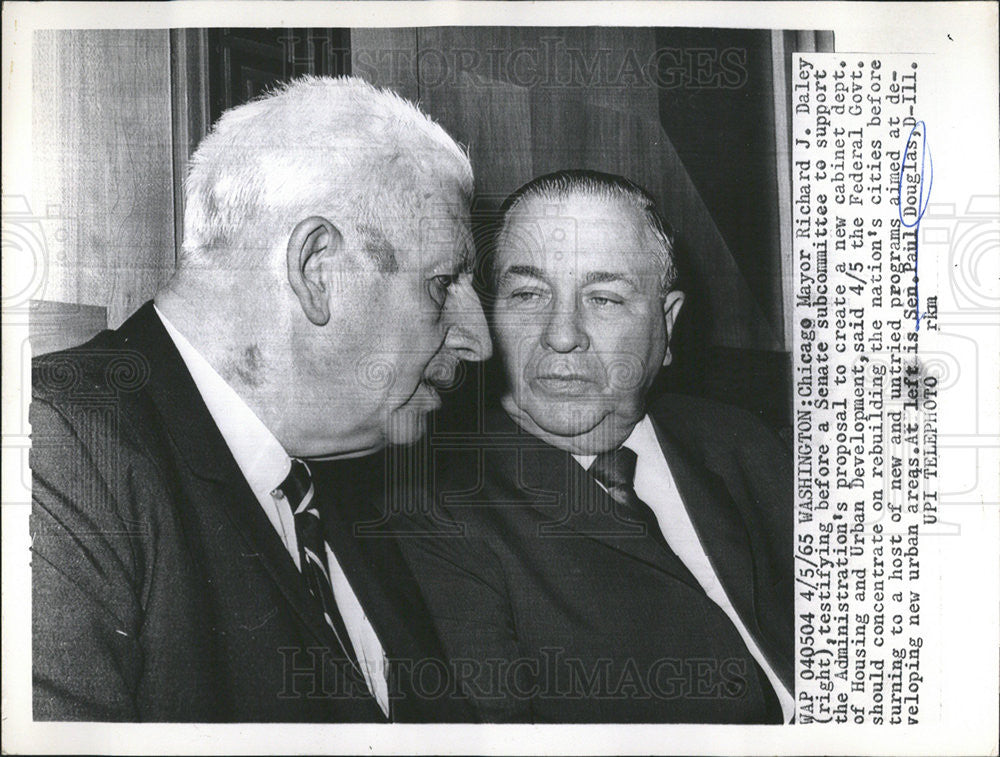 1965 Press Photo Mayor Richard J Daley and Sen Paul Douglas - Historic Images