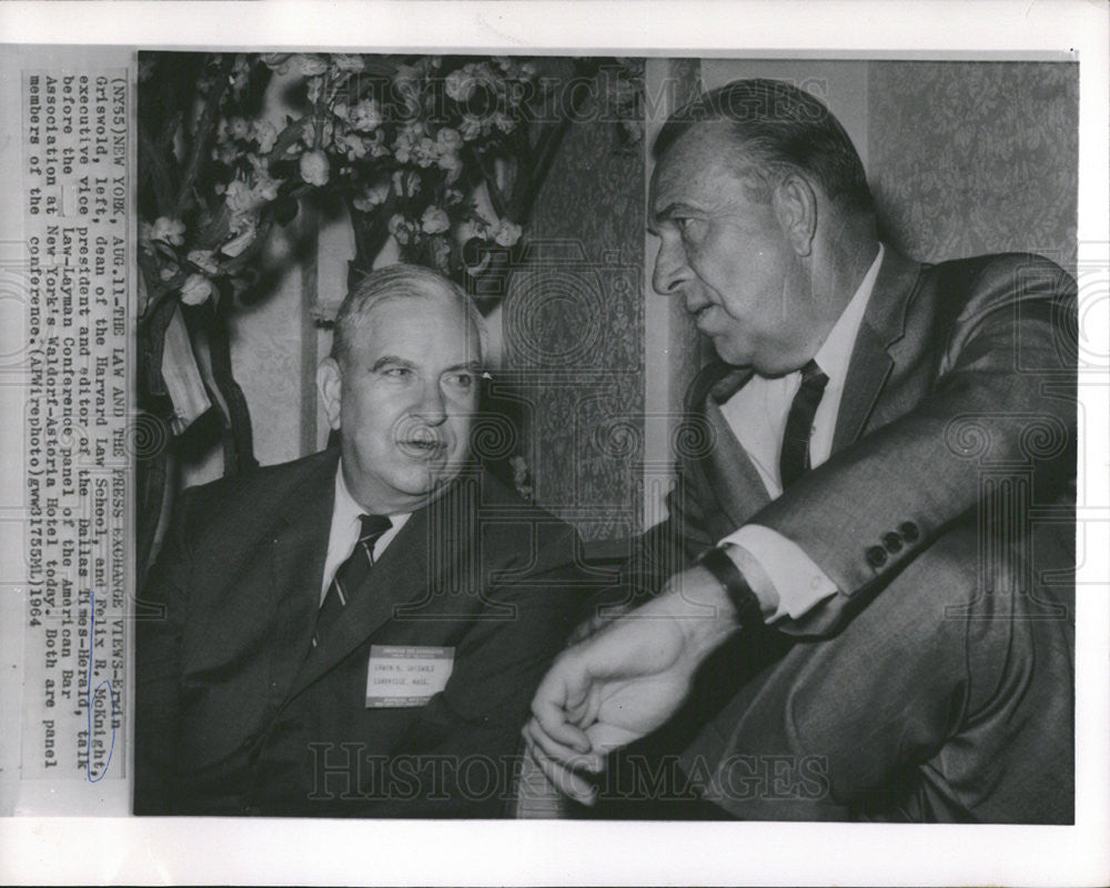 1964 Press Photo Griswold And McKnight Talk Before Law Layman Conference - Historic Images