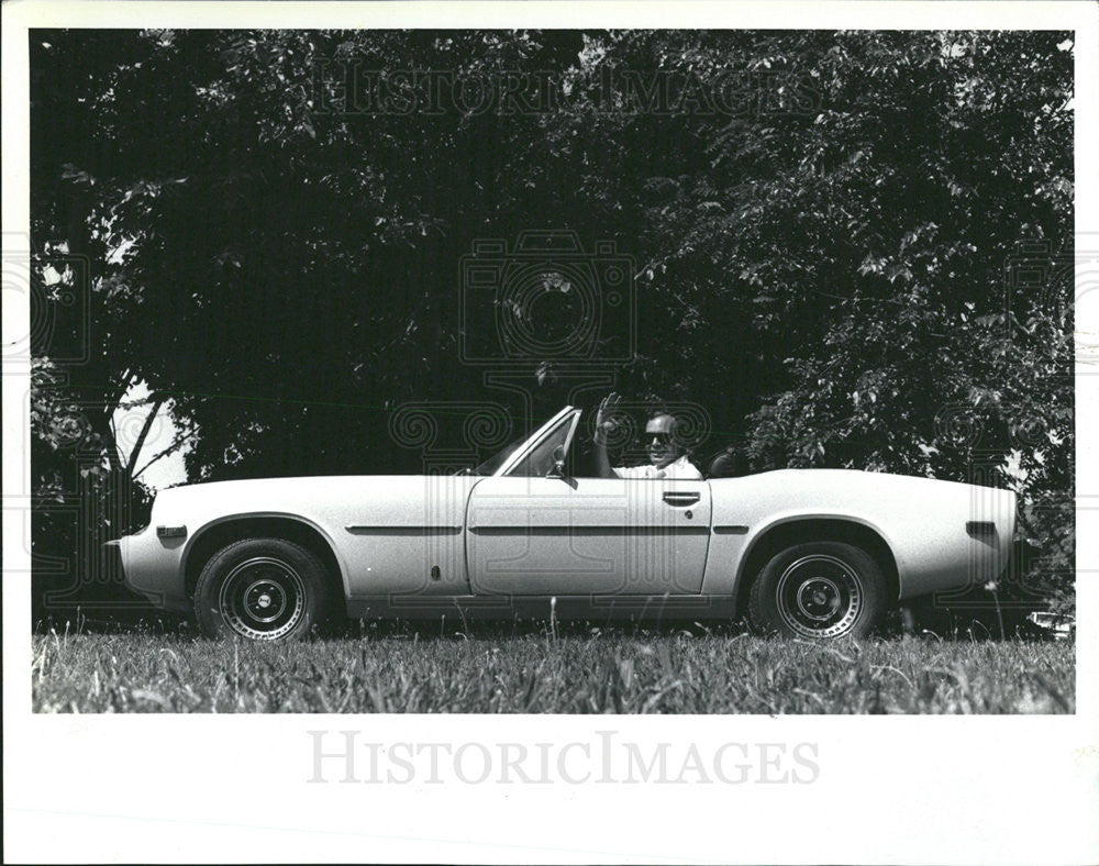 1990 Press Photo Convertible Jensen Healey - Historic Images