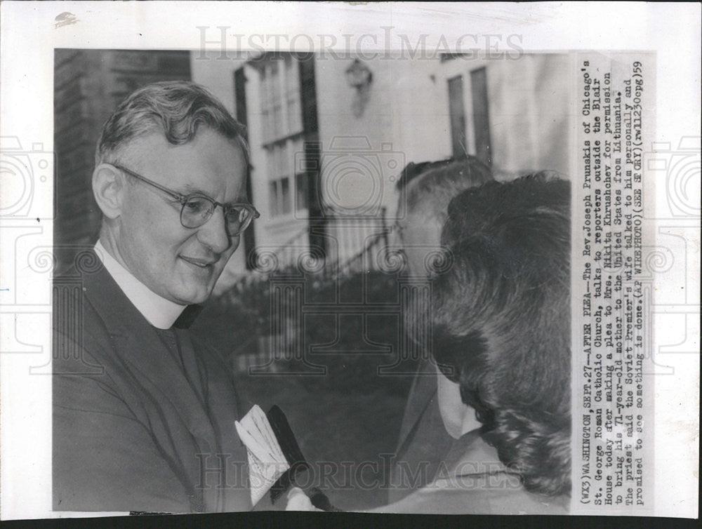 1959 Press Photo Rev Joseph Prunakis of Chicagos St George Roman Catholic Church - Historic Images