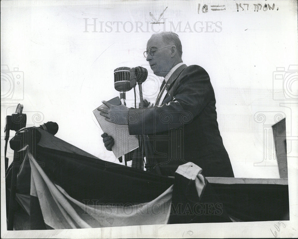 1942 Press Photo Donald Nelson War Production Board Head Address United Nations - Historic Images