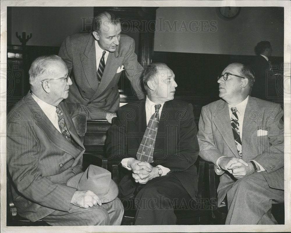 1951 Press Photo Edward Rezek Attorney Ralph S McFarland - Historic Images