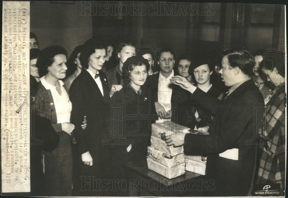 1937 Press Photo Walter Reuther President of United Automobile Workers - Historic Images