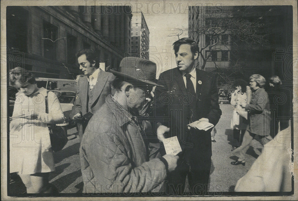 1975 Press Photo Alderman Dick Simpson Independent Precinct Organization First - Historic Images