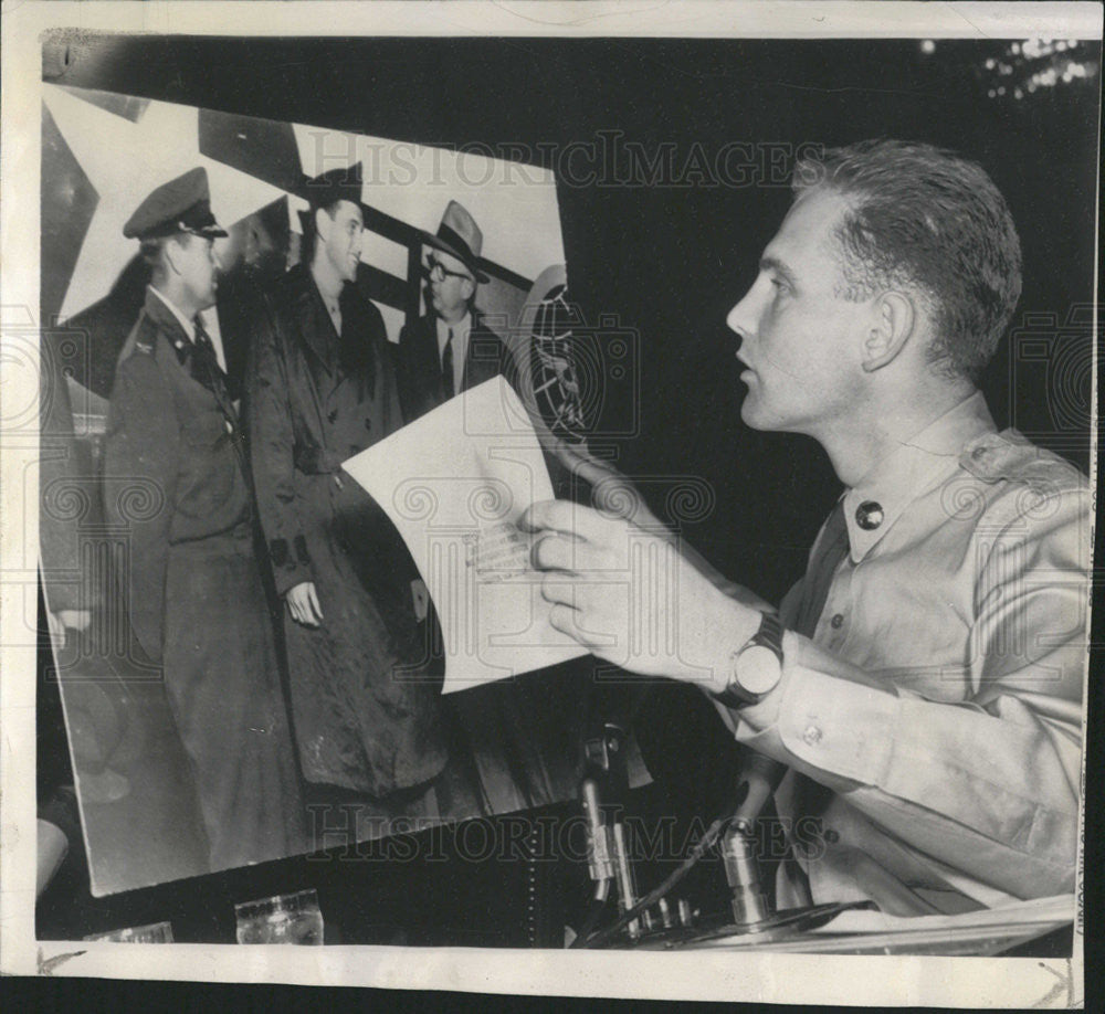 1954 Press Photo Pvt. G. David Schine before the Senate Investigations Comm - Historic Images