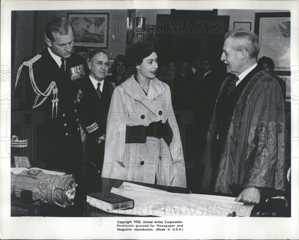 1952 Press Photo &quot;Royal Journey&quot; of Queen Elizabeth and Prince Philip - Historic Images