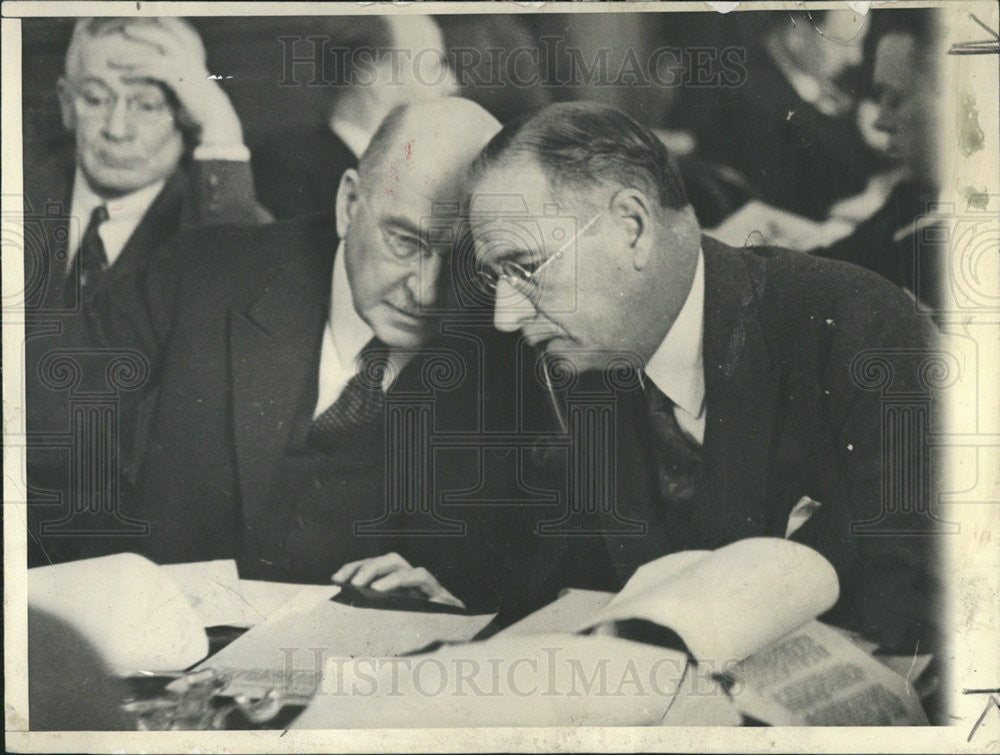 1934 Press Photo Pierre DuPont Irene DuPont munitions inquiry Washington Senator - Historic Images