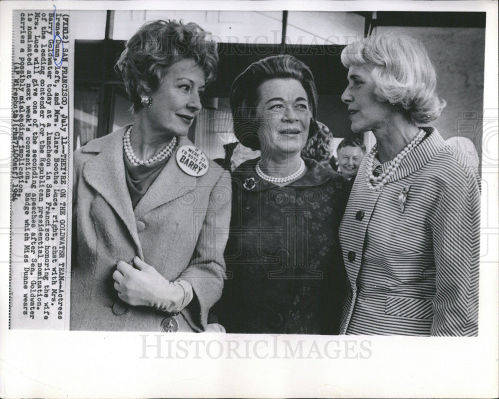 1964 Press Photo Actress Irene Dunn Clare Boothe Luce Mrs. Barry Goldwater - Historic Images