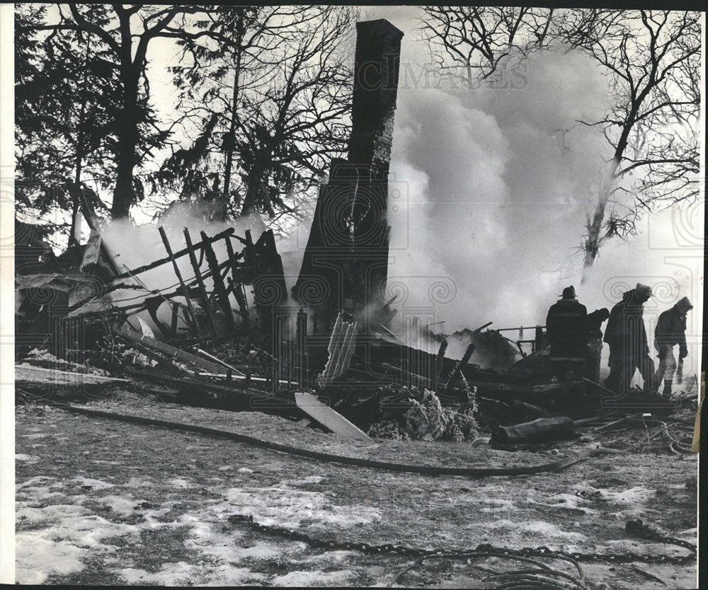 1964 Press Photo Scene of the Rodgers Fire - Historic Images